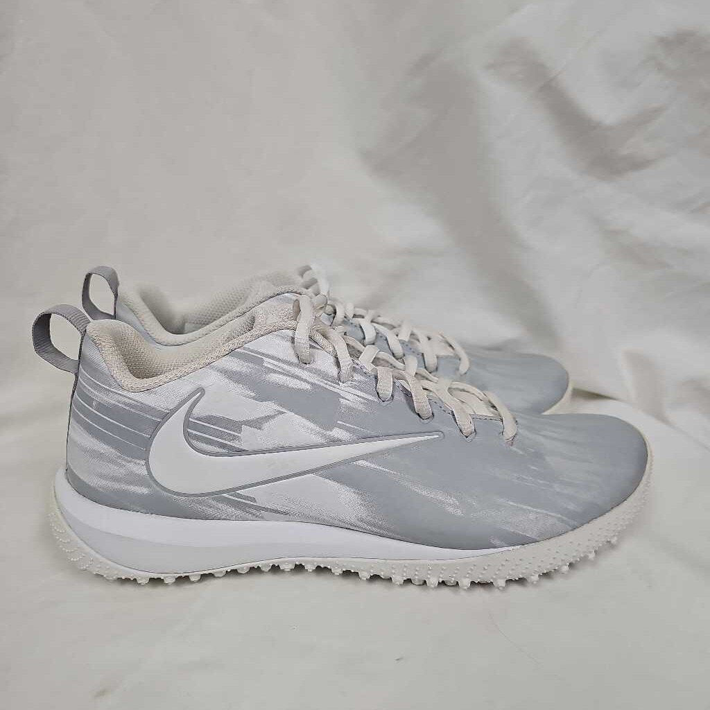 Nike Vapor Varsity Low Lacrosse Turf Cleats, Size 7
