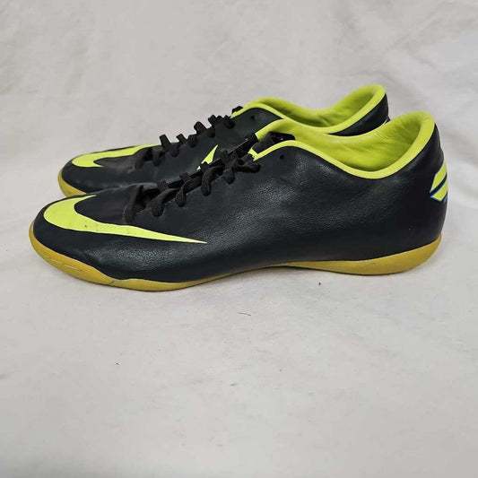 Nike Mercurial Indoor Soccer Shoes, Size 7