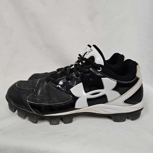 Under Armour Softball Cleats, Size 8