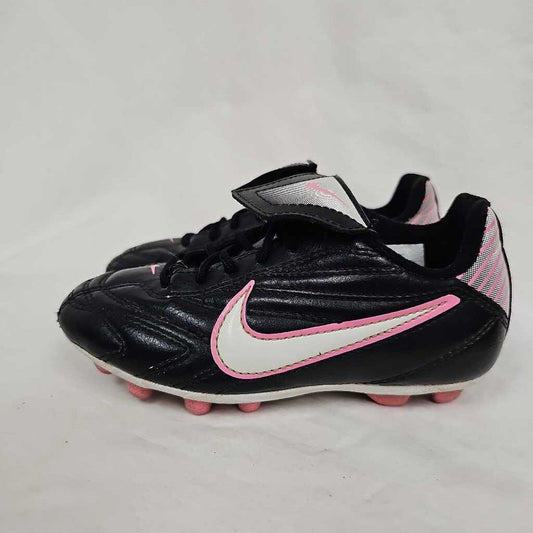 Nike Youth Soccer Cleats, Size Y10.5