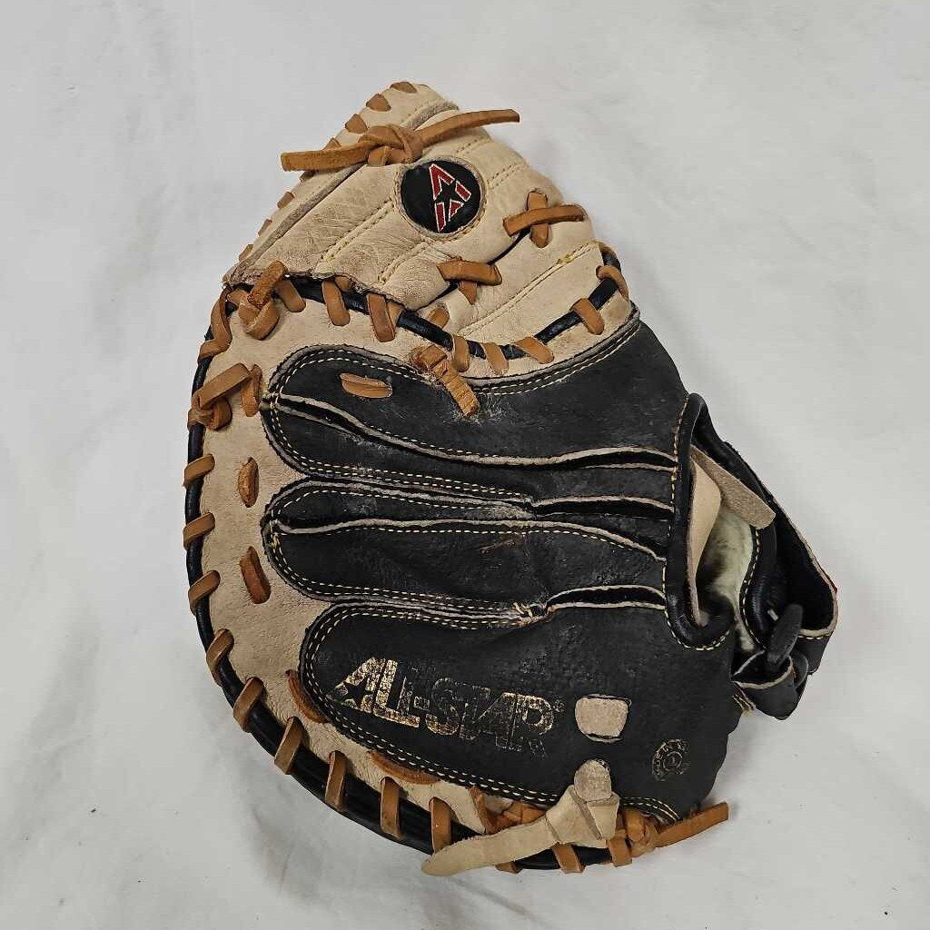 All-Star Young Pro Series Catchers Mitt, 31.5"