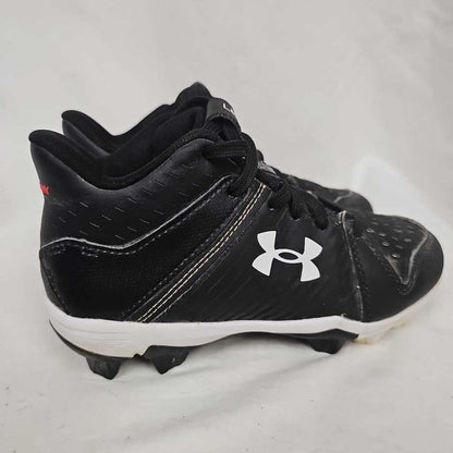 Under Armour Leadoff Youth Baseball Softball Cleats, Size Y13