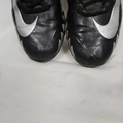 Nike Mens Alpha Menace Shark Football Cleats, Size 11