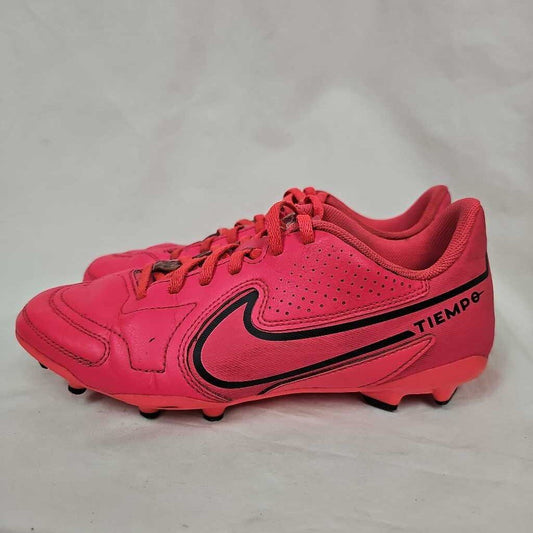 Nike Tiempo Soccer Cleats, Size 6