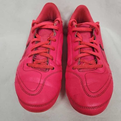 Nike Tiempo Soccer Cleats, Size 6