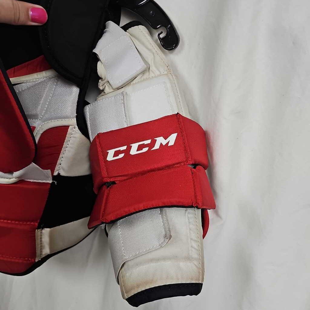 CCM YTFlex 2 Youth Goalie Chest Protector, Size Youth S/M