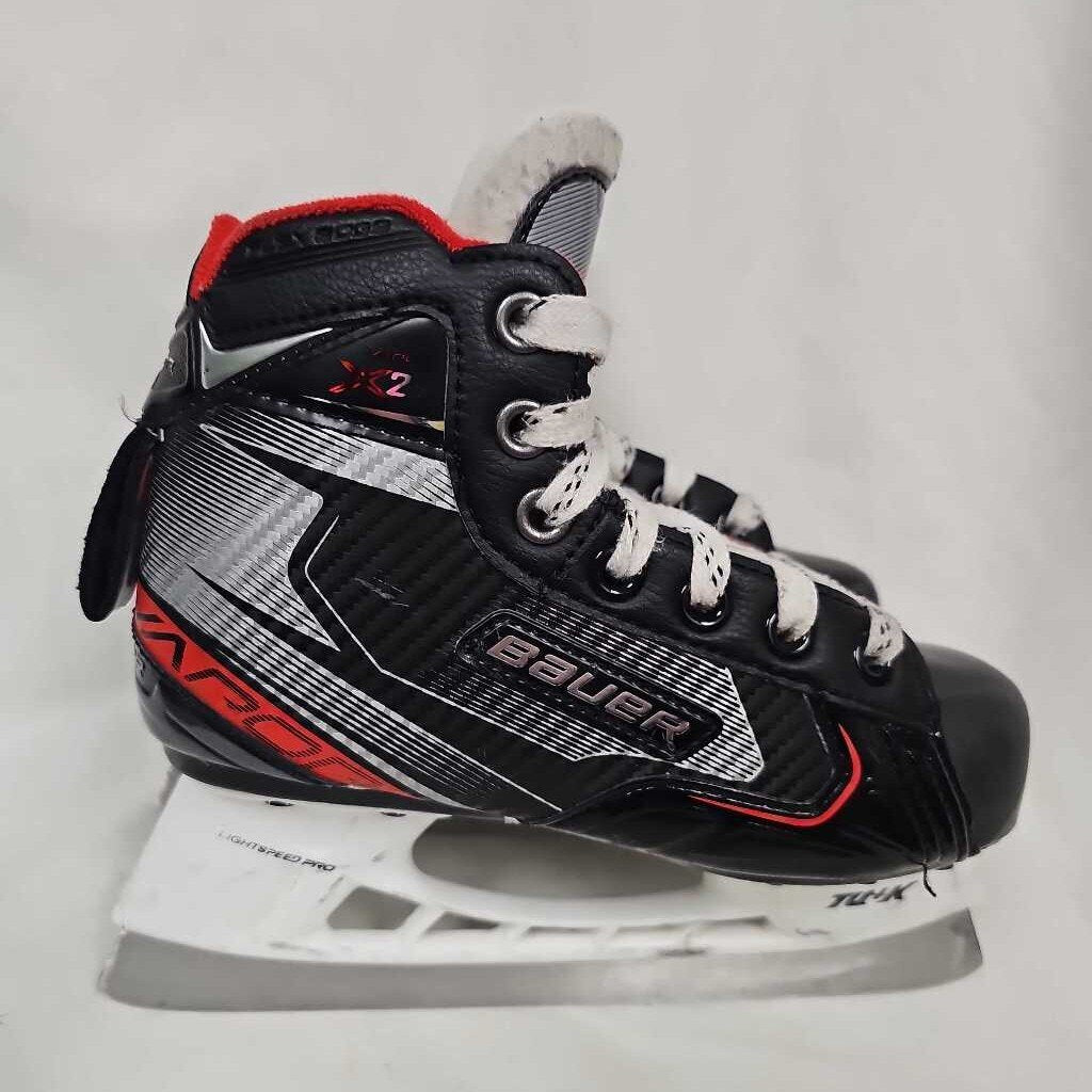 Bauer Vapor X2.7 Youth Goalie SKates, Size Y13.5