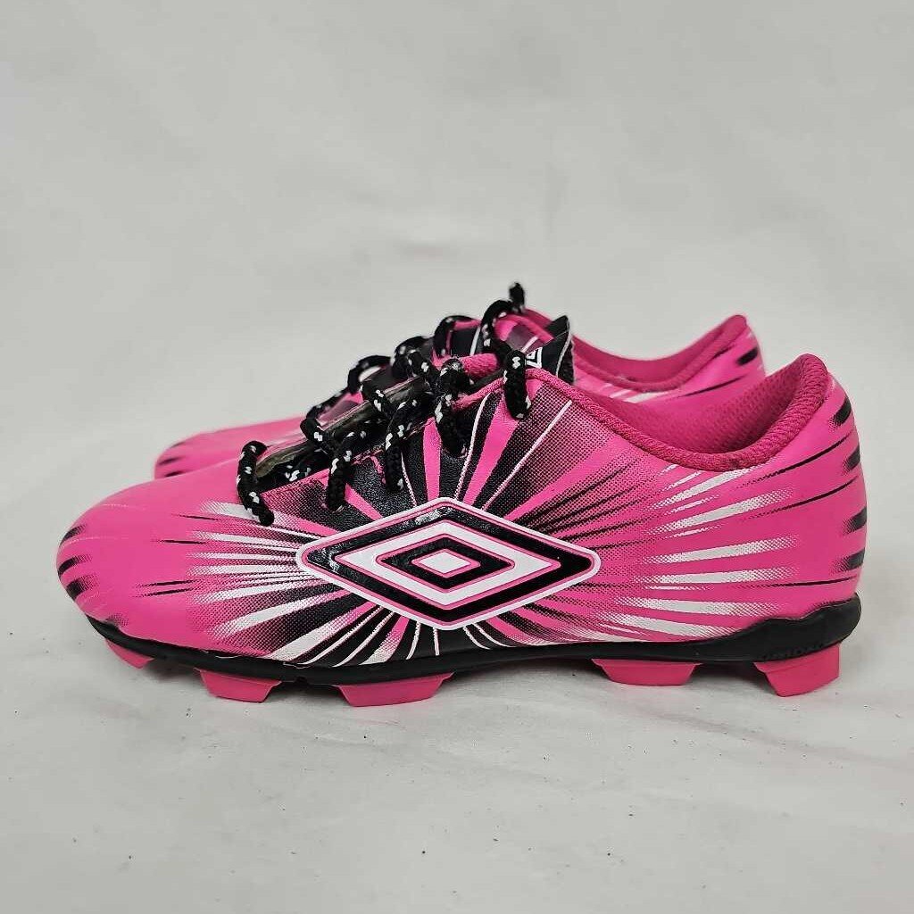 Umbro Iris Youth Soccer Cleats, Size Y12