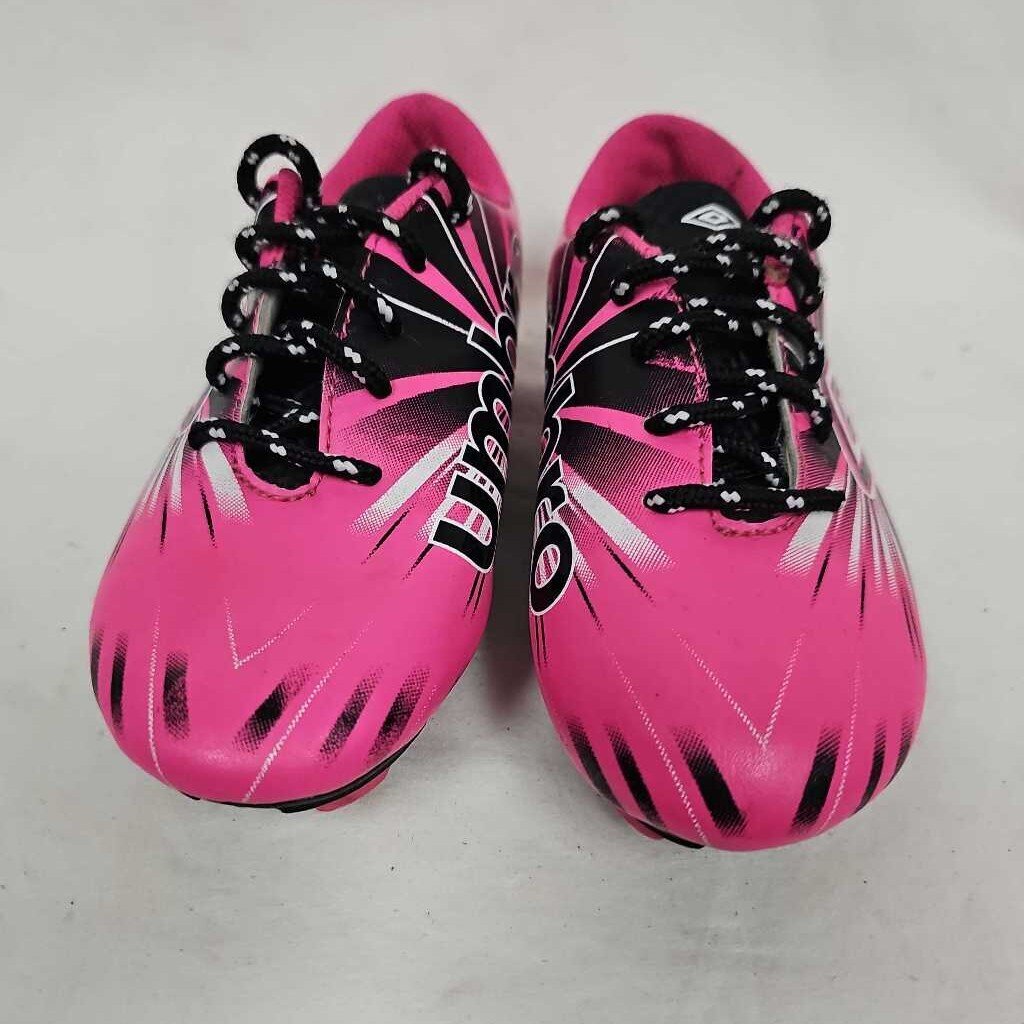Umbro Iris Youth Soccer Cleats, Size Y12