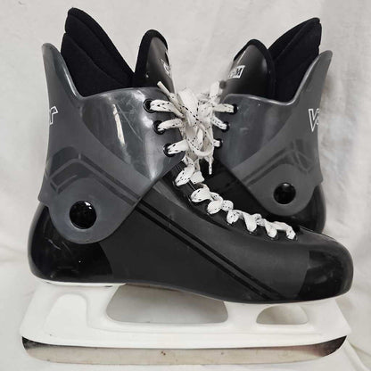 CCM Vector Ice Skates, Size 9