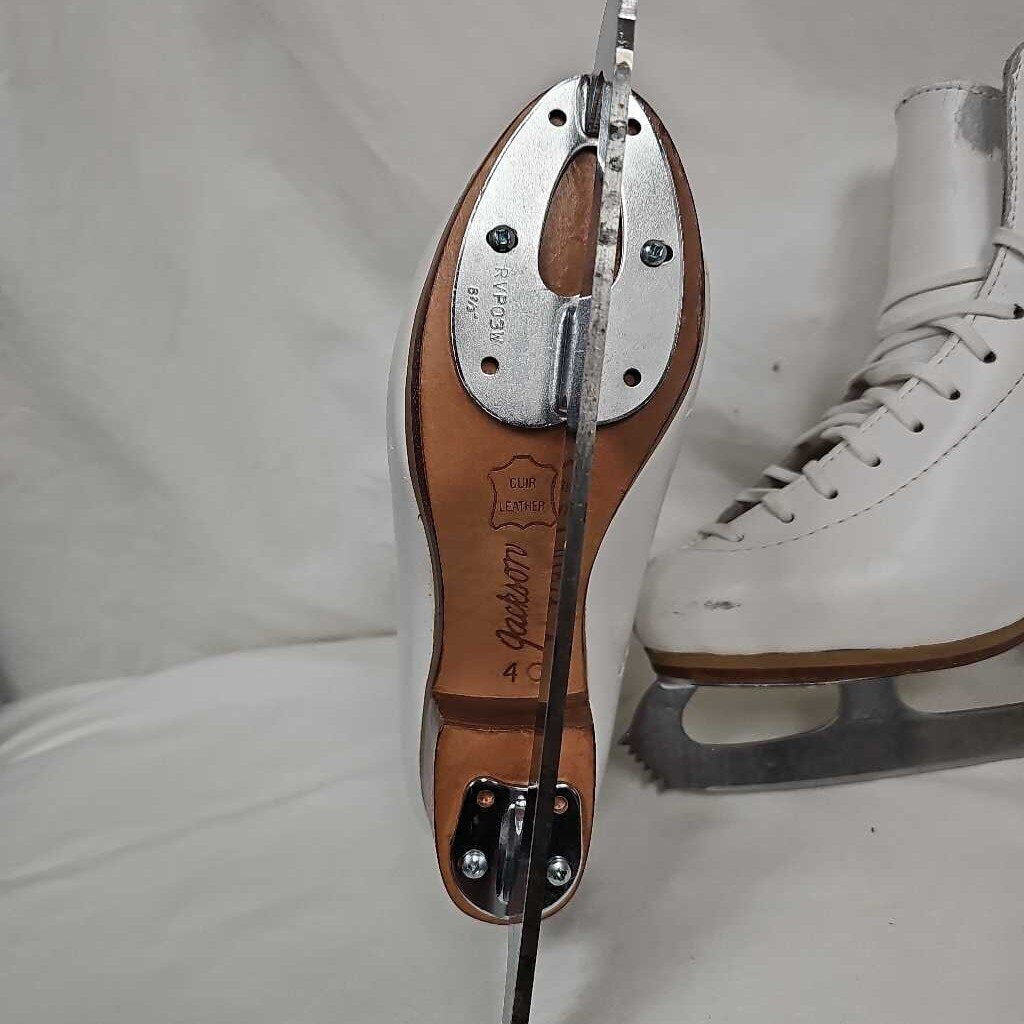 Jackson Freestyle Figure Skates, Size 4C