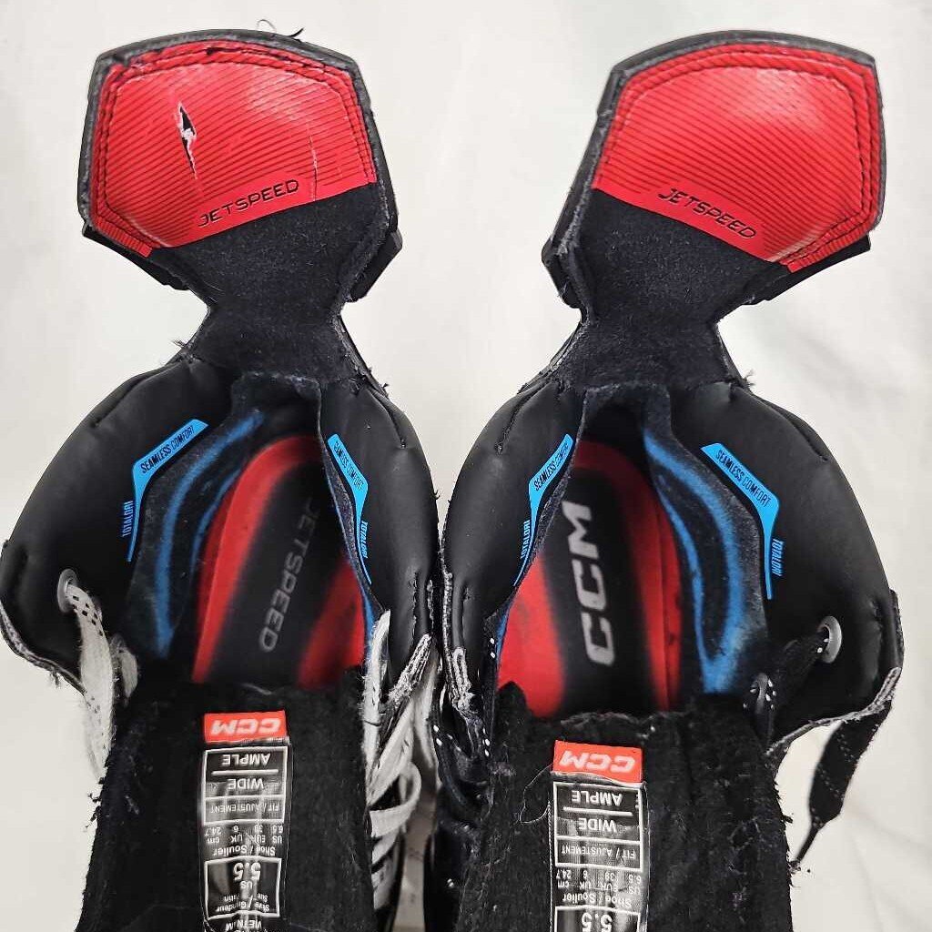 CCM Jetspeed FT690 Intermediate Hockey Skates, Size 5.5 Wide