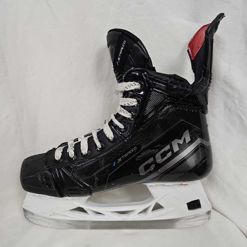 CCM Jetspeed FT690 Intermediate Hockey Skates, Size 5.5 Wide