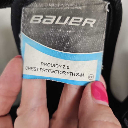 Bauer Prodigy 2.0 Youth Goalie Chest Protector, Size S/M