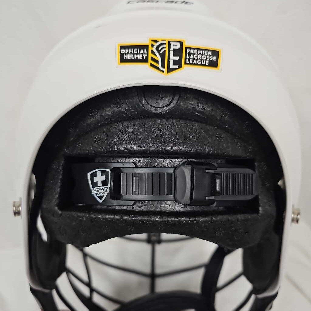 Cascade CPV-R Lacrosse Helmet, Size Med/Large