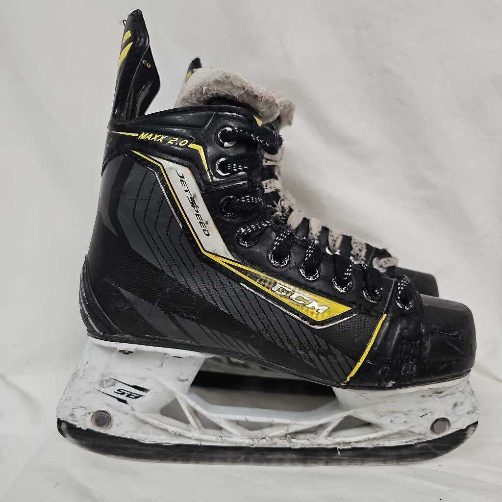 CCM Jetspeed Maxx 2.0 Hockey Skates - Junior - 3.5 Regular