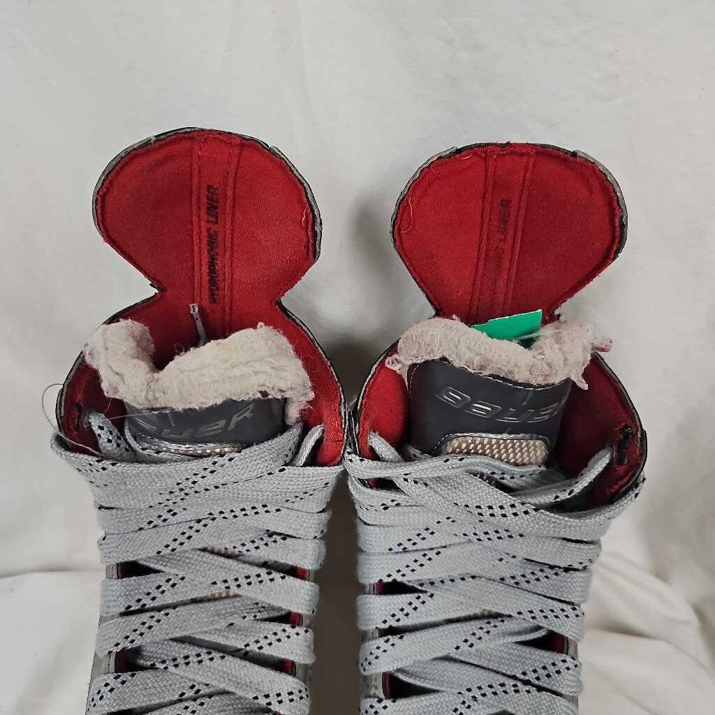 BAUER Vapor X4.0 Hockey Skates - Junior - Size 4 Regular