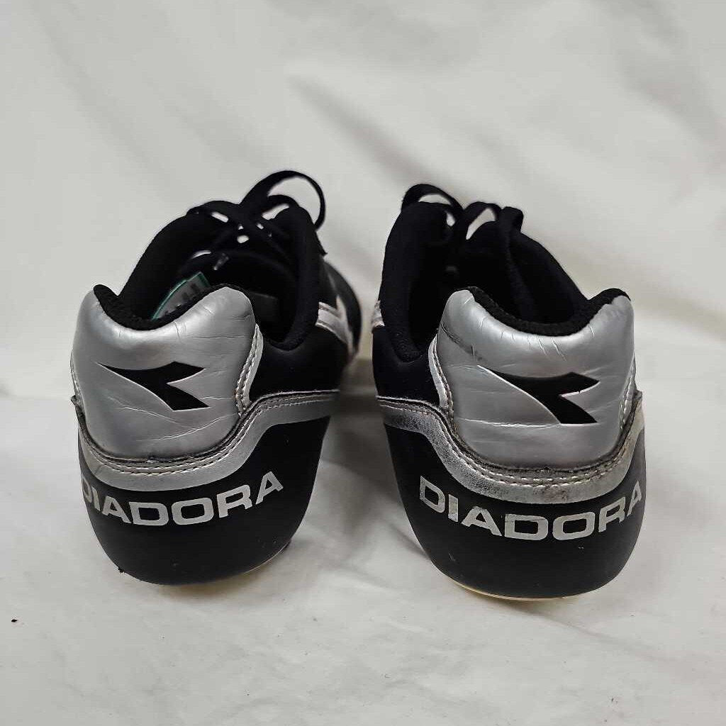 DIADORA DST Soccer Cleats - Men's