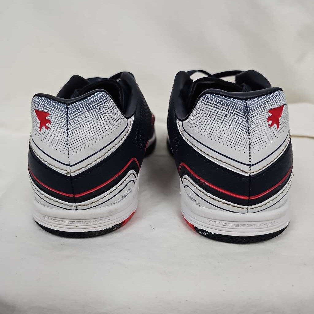 Joma Toledo Indoor Soccer Shoes, SIze 4