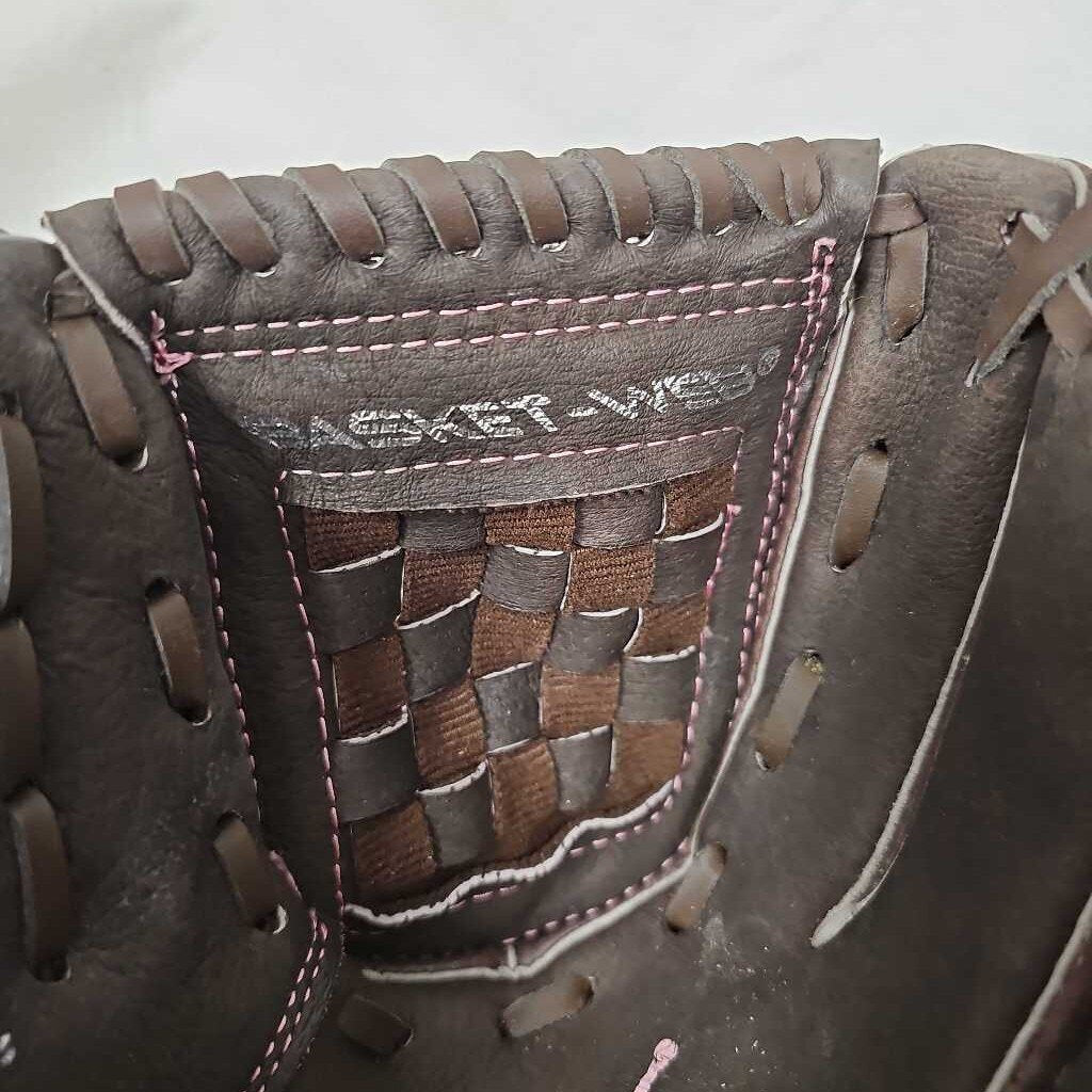 Rawlings Fastpitch Softball Glove, 11"