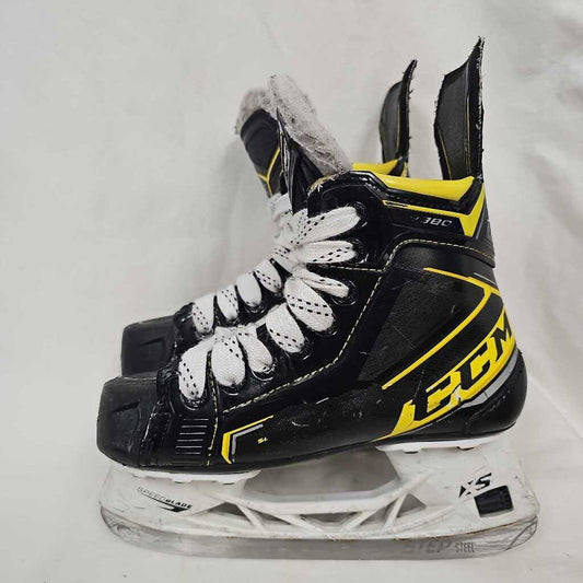 CCM Super Tacks 9380 Junior Hockey Skates, Size 2