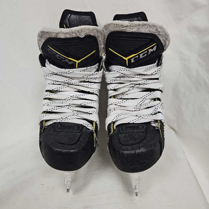 CCM Super Tacks 9380 Junior Hockey Skates, Size 2