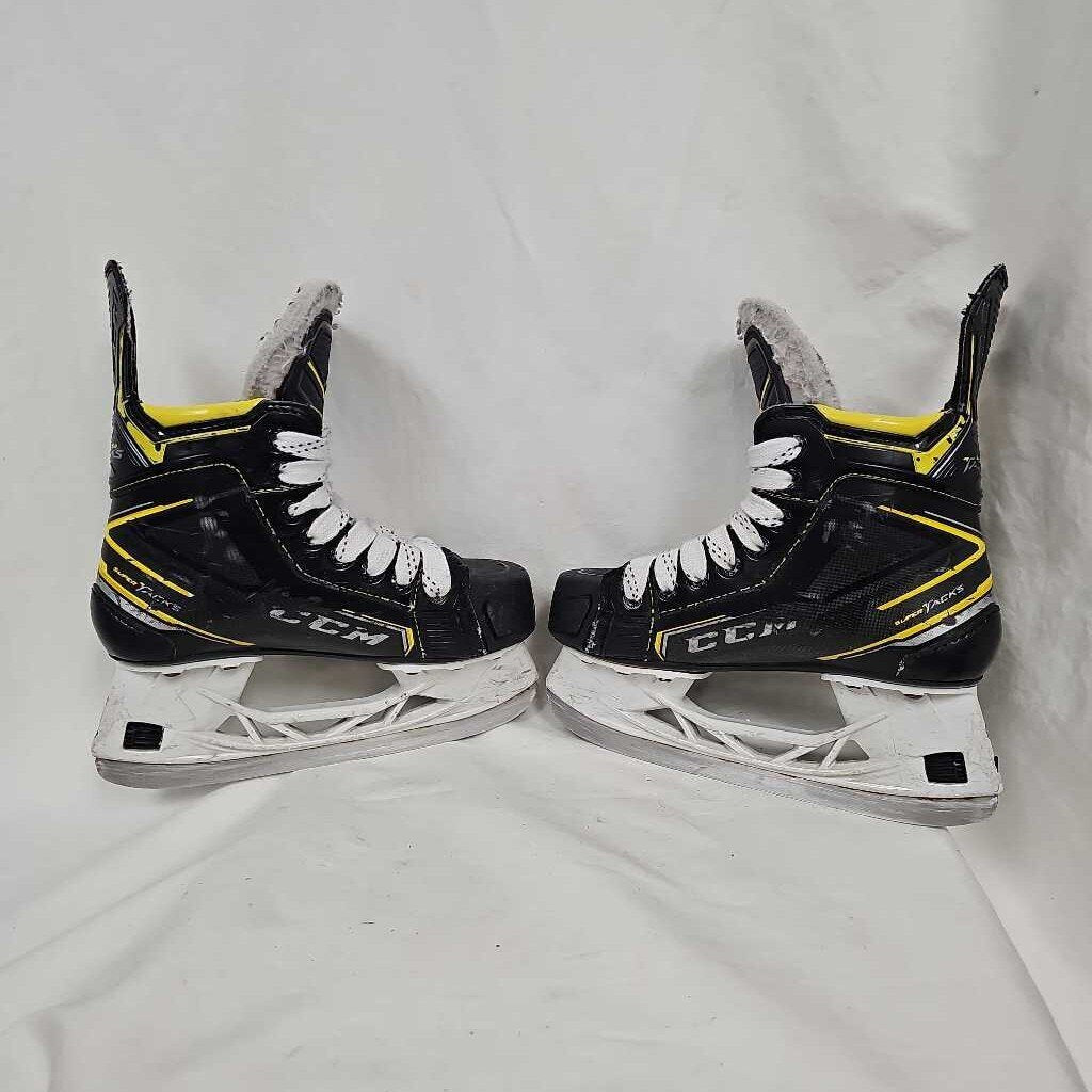 CCM Super Tacks 9380 Junior Hockey Skates, Size 2