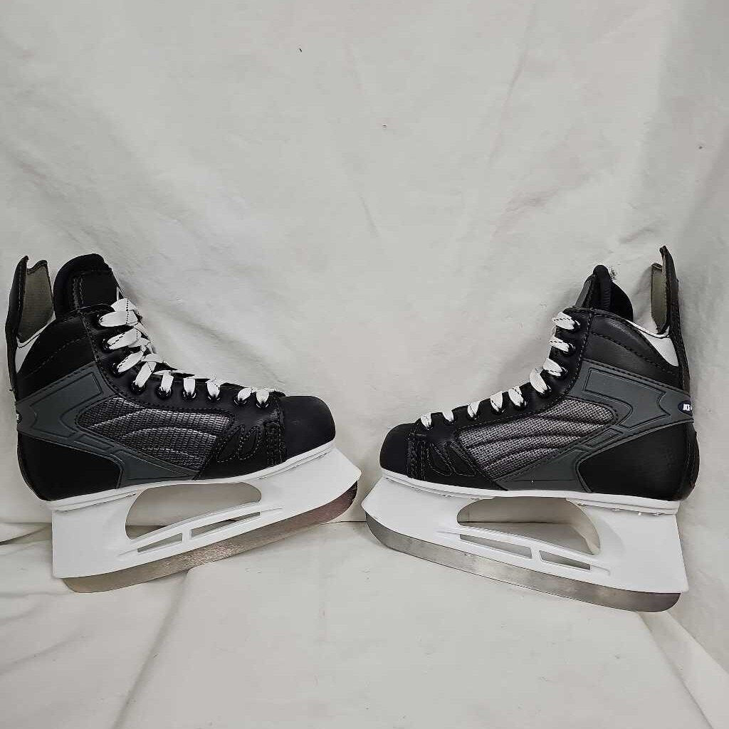 American Ice Force Hockey Skates, Size 5