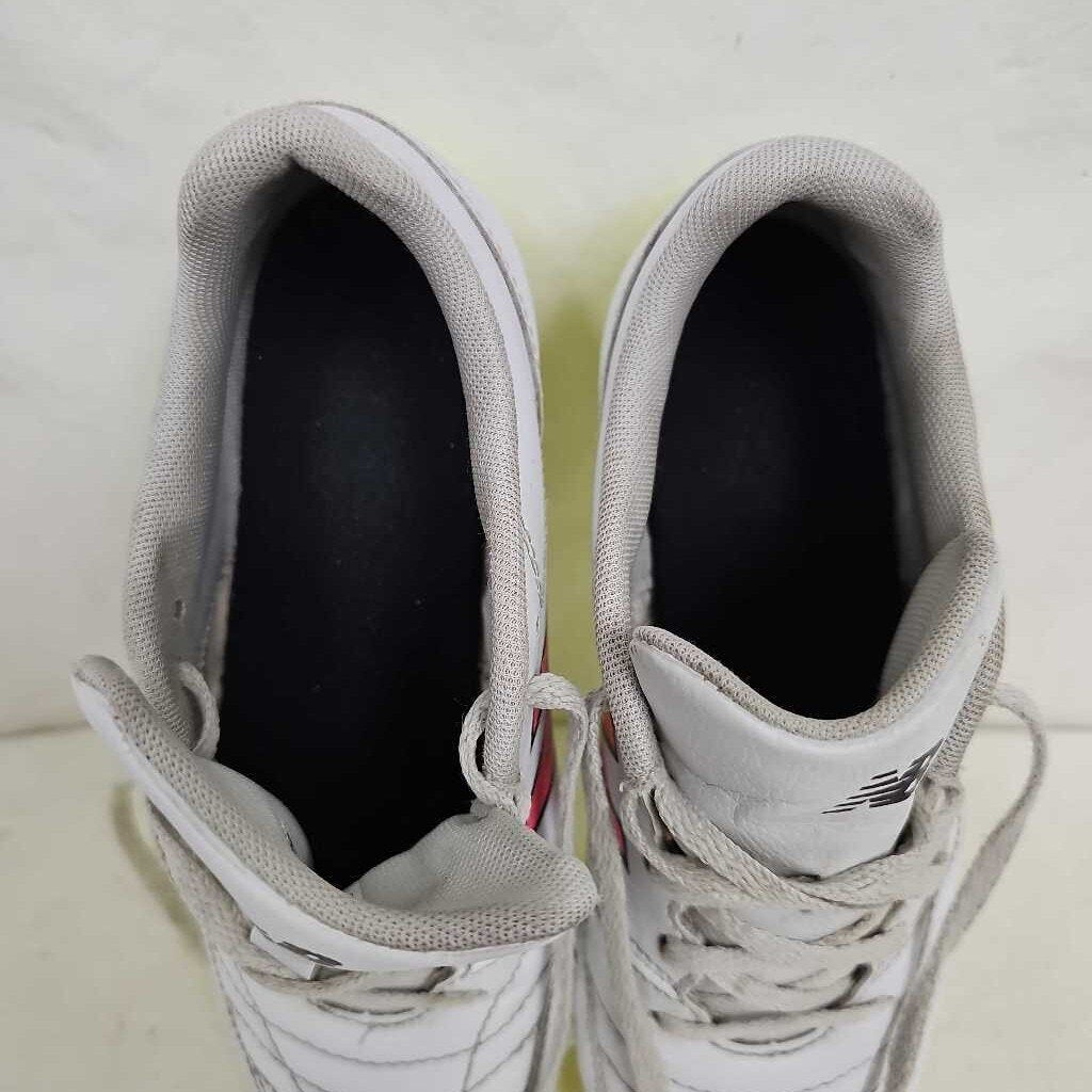 New Balance 442 Soccer Cleats, Size 2.5