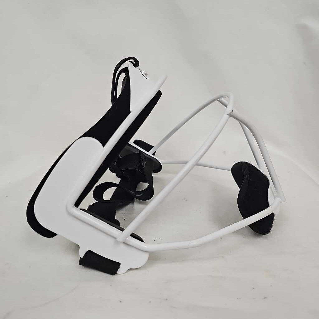 Champion Sports Softball Fielder's Mask, White