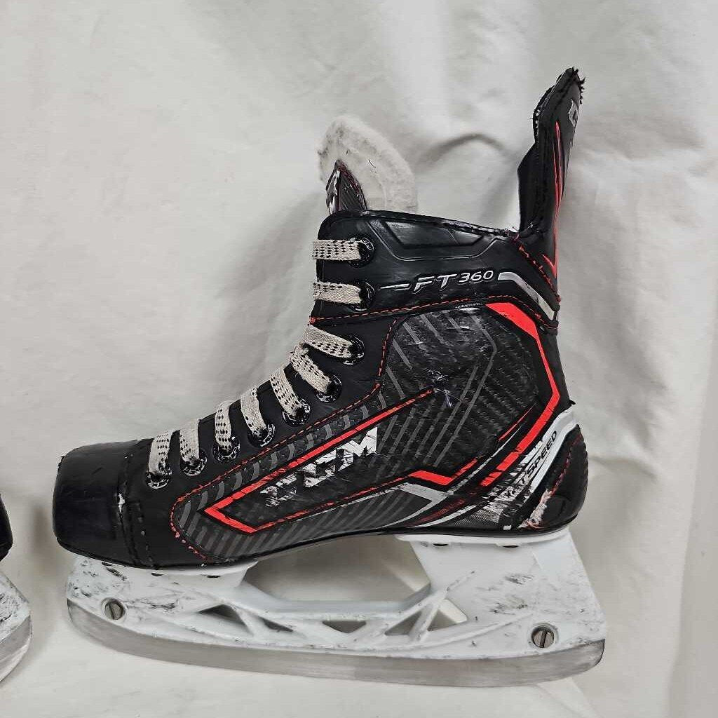 CCM Jetspeed FT360 Junior Hockey Skates, Size 2.5