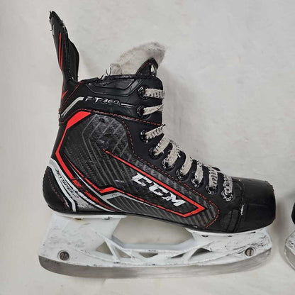 CCM Jetspeed FT360 Junior Hockey Skates, Size 2.5
