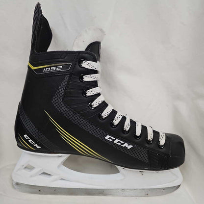 CCM Tacks 1052 Senior Hockey Skates, Size 9