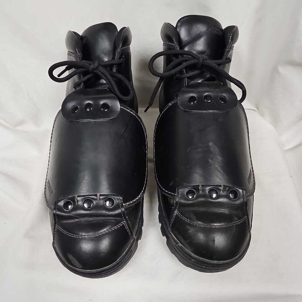 Pentagon K53 Umpire Plate Shoes, Men's 13