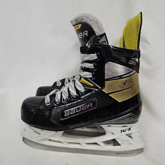 Bauer Supreme 3S Junior Hockey Skates, Size 3