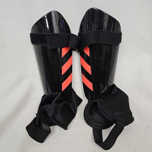 Adidas Stirrup Style Soccer Shin Guards, Junior Size