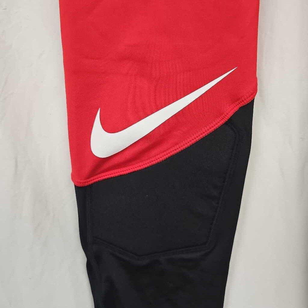 Nike Dri-Fit 3/4 leg padded compression pants, Adult Small