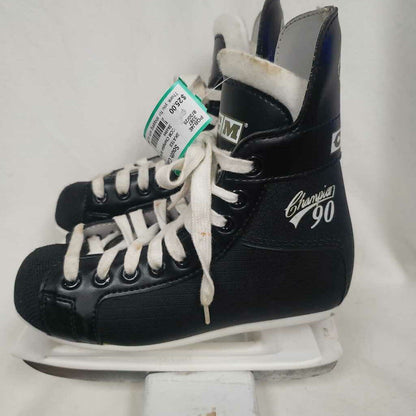 CCM Champion 90 Junior Hockey Skates, Size 3