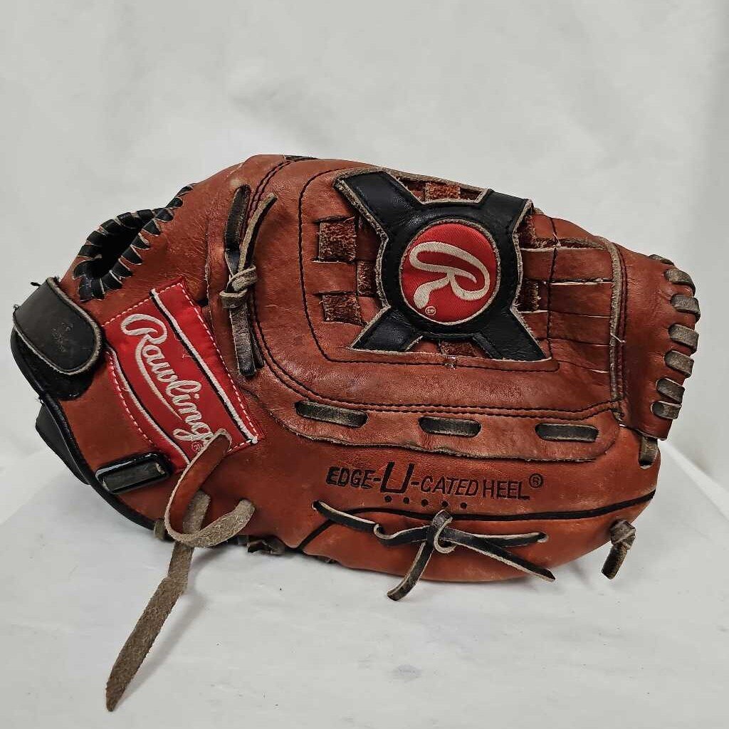 Rawlings RPT4 Softball Glove