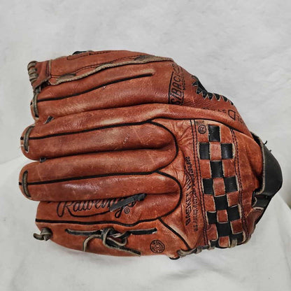 Rawlings RPT4 Softball Glove