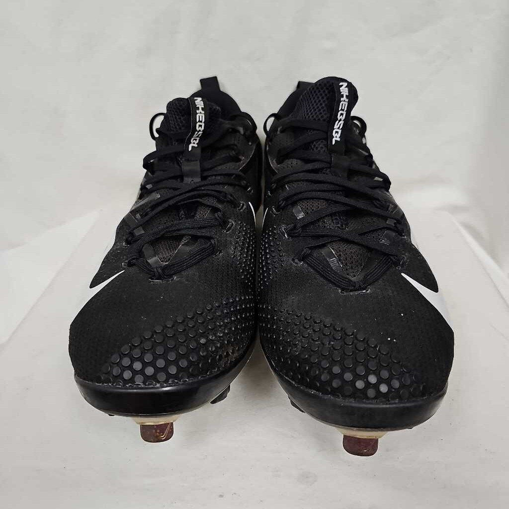 NIKE Lunar Vapor Ultrafly Elite Metal Cleats