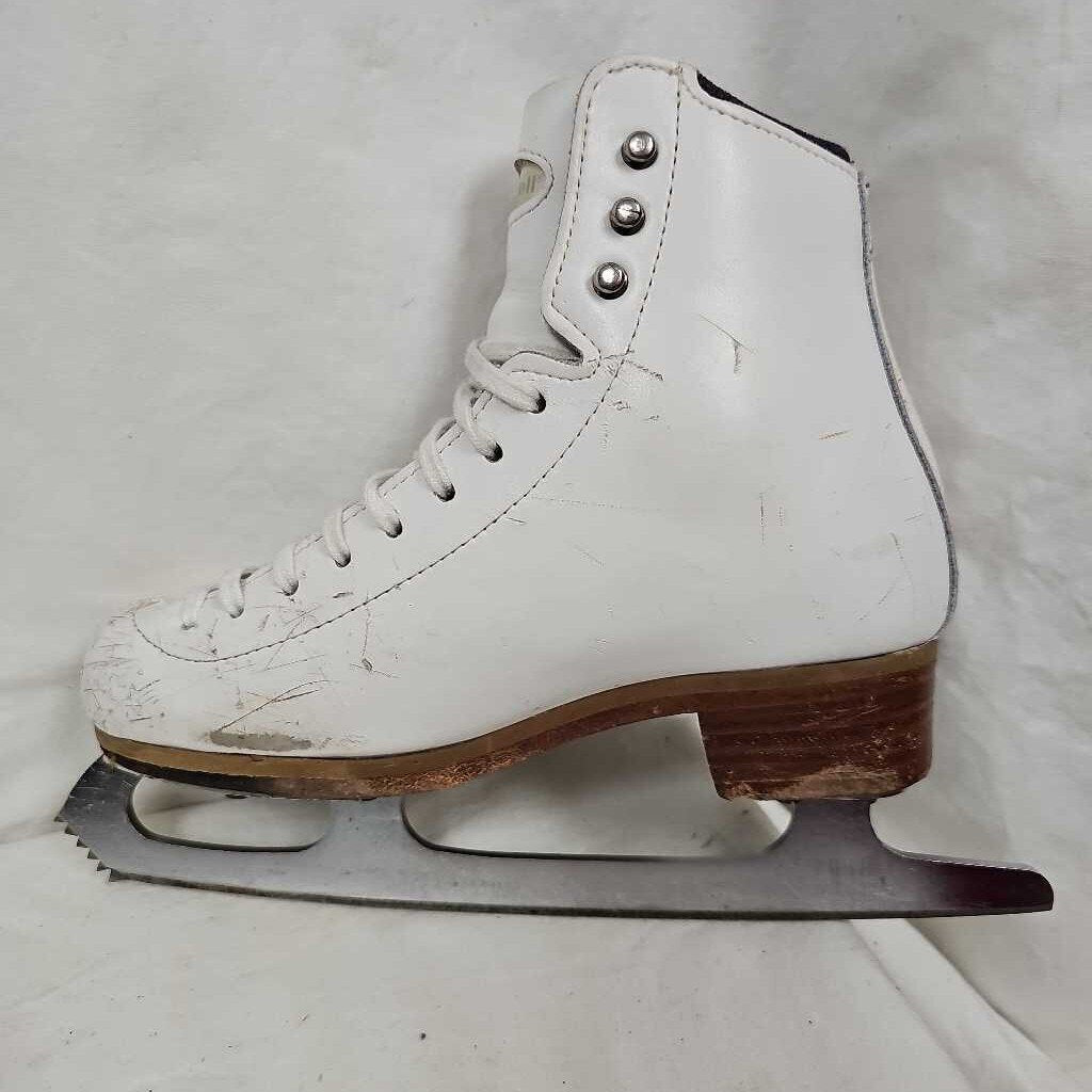 Riedell Model 29 Figure Skates, Size 2 Med