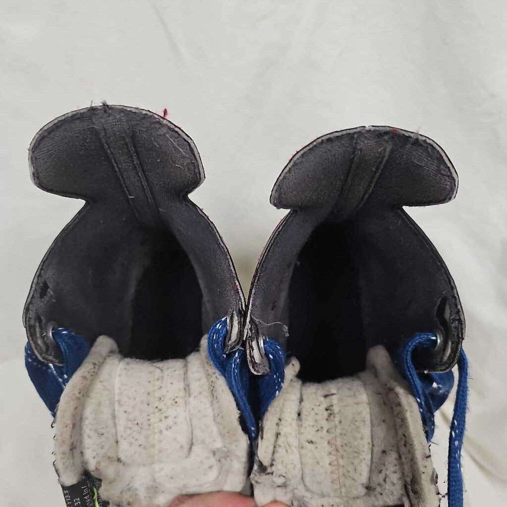 Bauer Vapor X60 Youth Hockey Skates, Size Y13