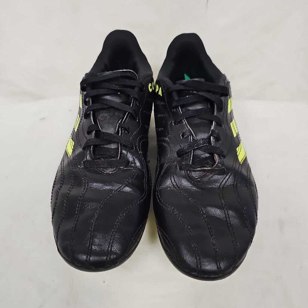 Adidas Copa Soccer Cleats Size: 5.5