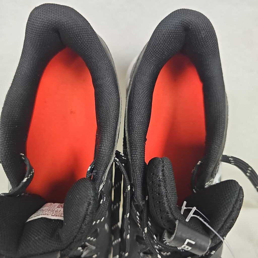 Under Armour Leadoff Baseball/Softball Cleats Size 1.5