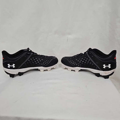 Under Armour Leadoff Baseball/Softball Cleats Size 1.5