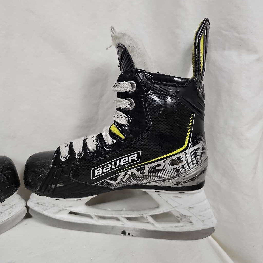 Bauer Vapor 3X Youth Hockey Skates, Size Y13