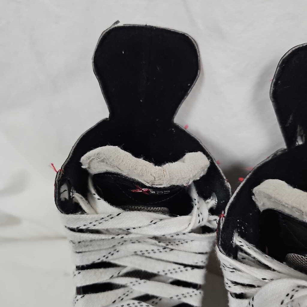 Bauer Vapor X500 Junior Hockey Skates, Size 5
