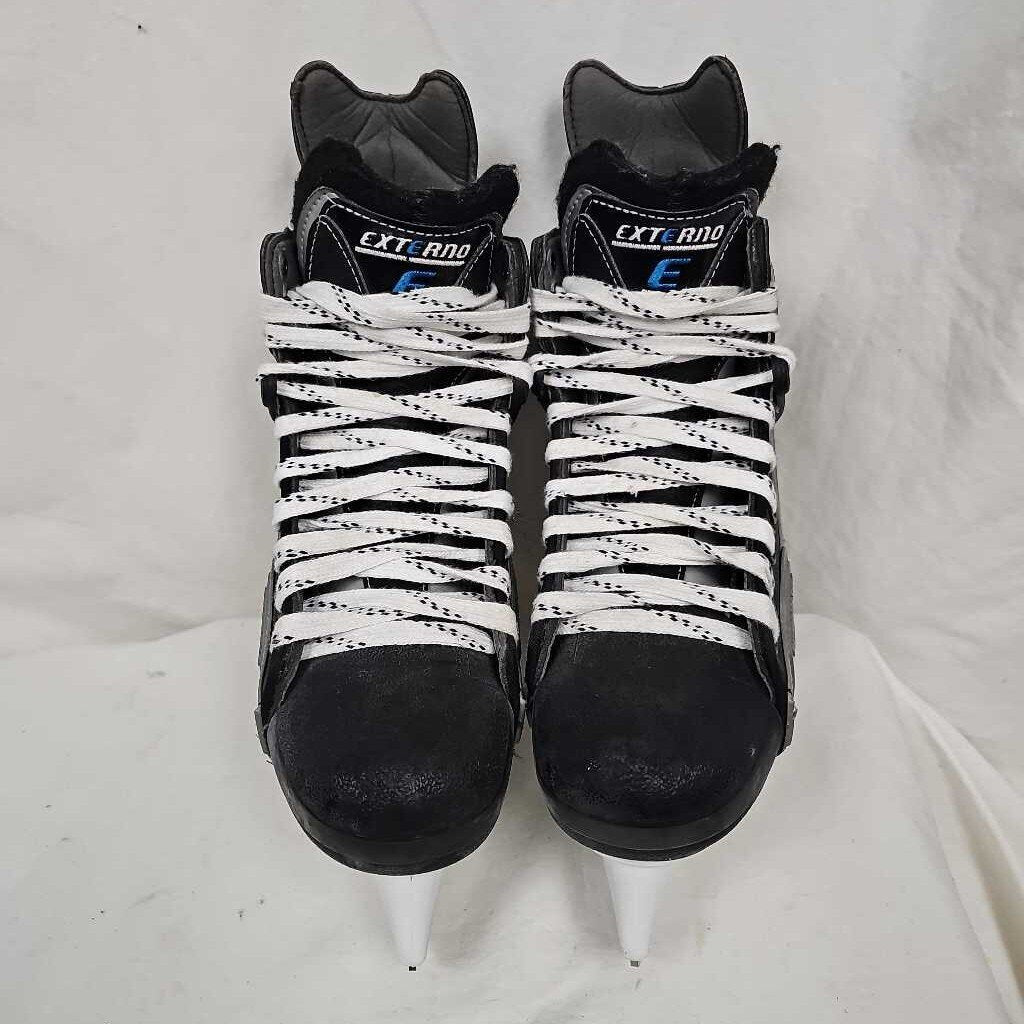 CCM Externo E-40 Hockey Skates Intermediate Size: 6.5 E