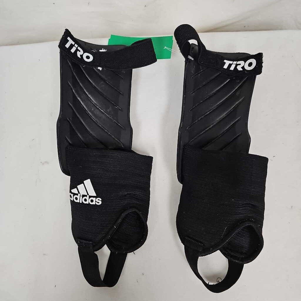 Adidas Tiro Junior Soccer Shin Guards - Sturrup - 4' 7" to 5' 3" - Black/White